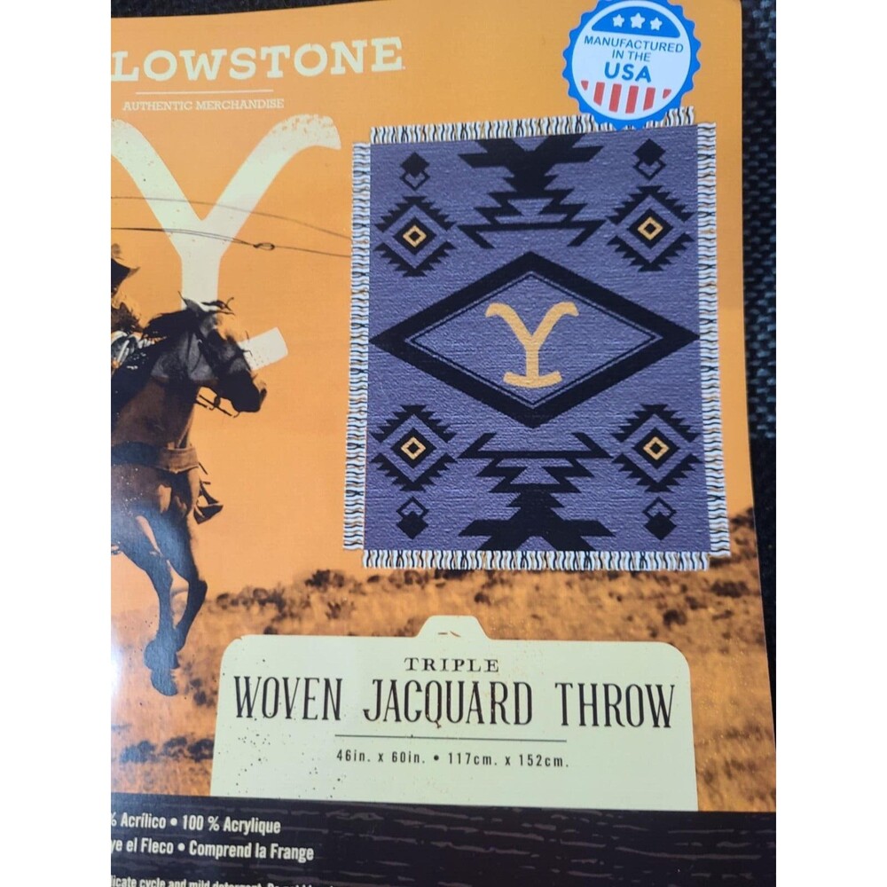 Yellowstone Tapestry Throw Blanket, 46" x 60" New NWT